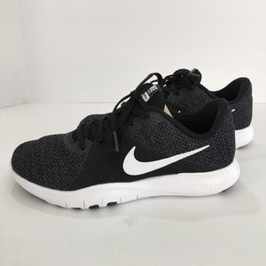 Women's Nike Flex Trainer 8 Wide AJ8168-010 Size 7